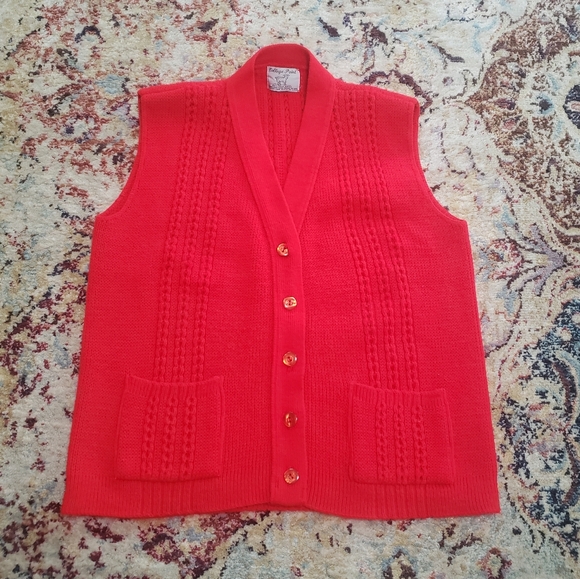 70s Vintage College Point Red Button Front Vest Size Large, estimated - Picture 3 of 11